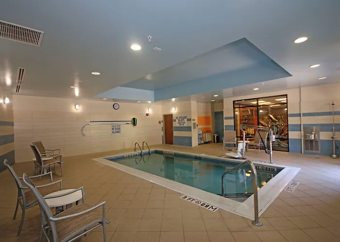 Hotel Springhill By Marriott Charleston North 3*