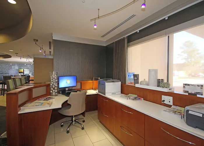 Hotel Springhill By Marriott Charleston North 3*