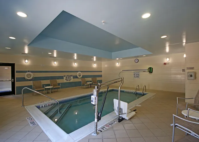 Hotel Springhill By Marriott Charleston North